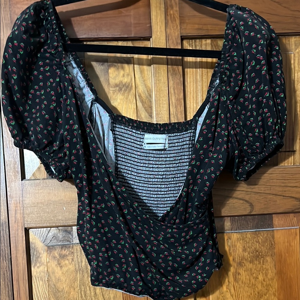 Urban Outfitters Black Floral Women's Top